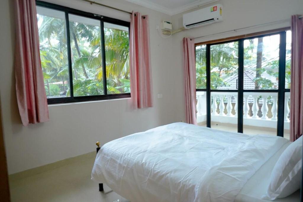 1 BHK Private Apartment with Balcony