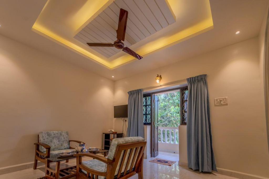 102 Sublime Sands Beach Resort: Ac Suite with Pool