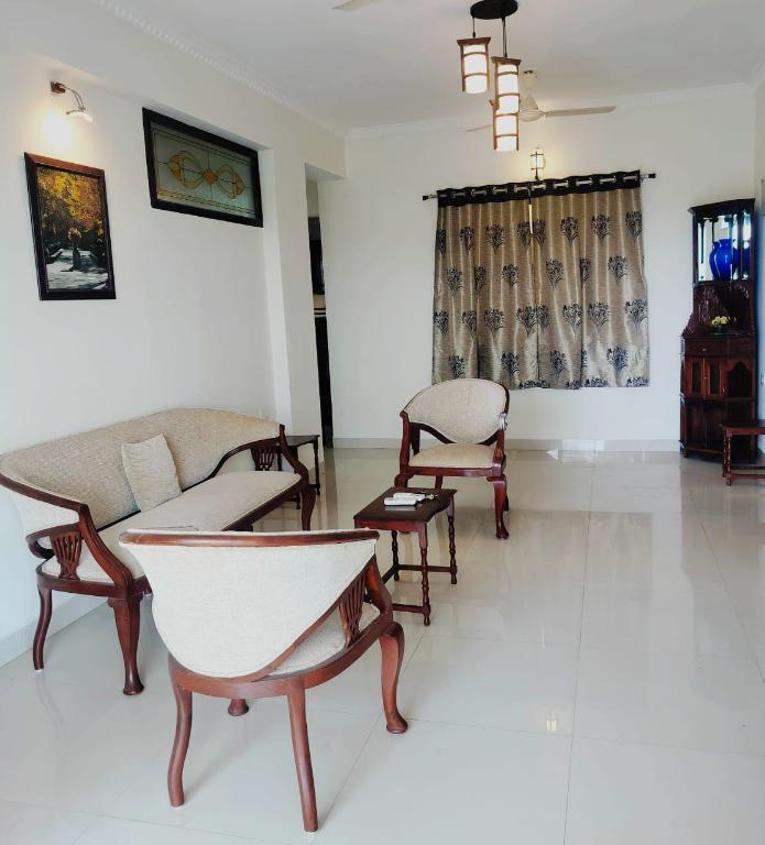 3 bedroom hill view resort pool
