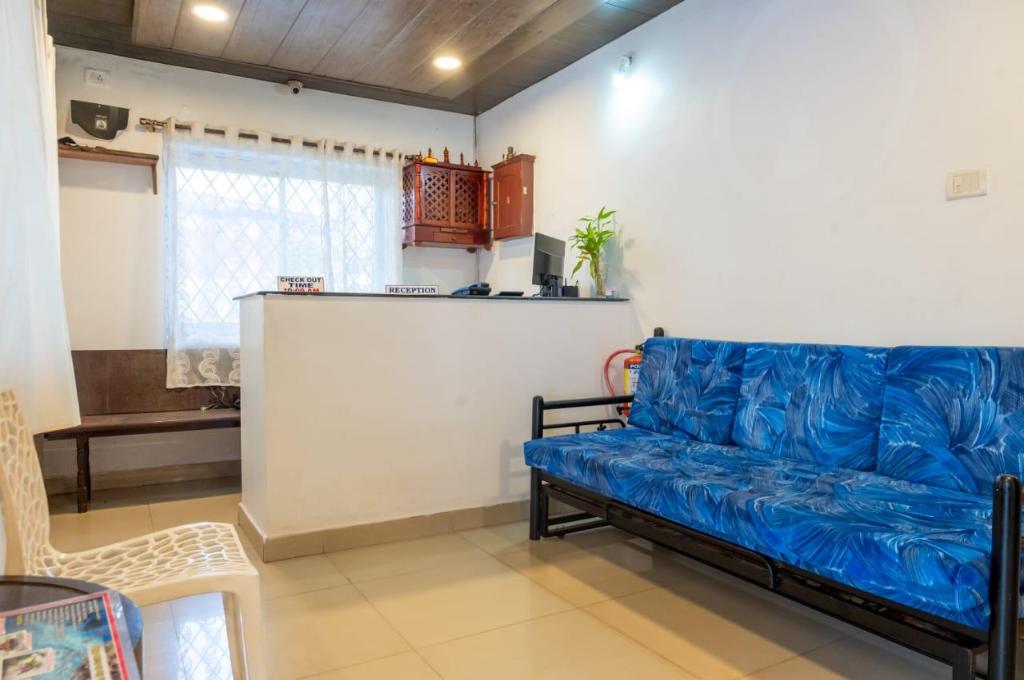 Aarav R K Residency Hotels & Villas