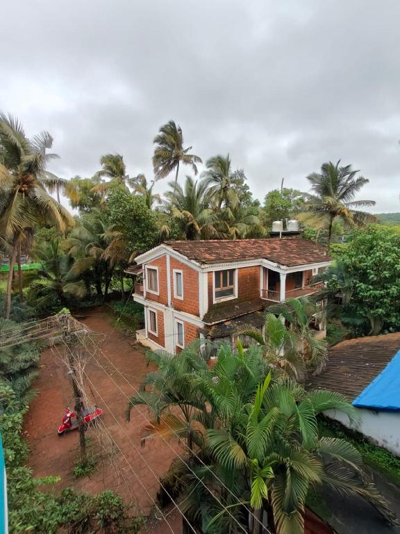 Art-JunaTheme Villa near Anjuna Beach Stylish 4BHK