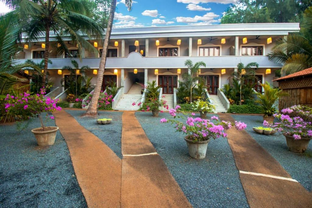 Babu Beach Resort