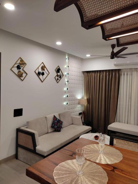 Calangute Heights with Pool & Gym