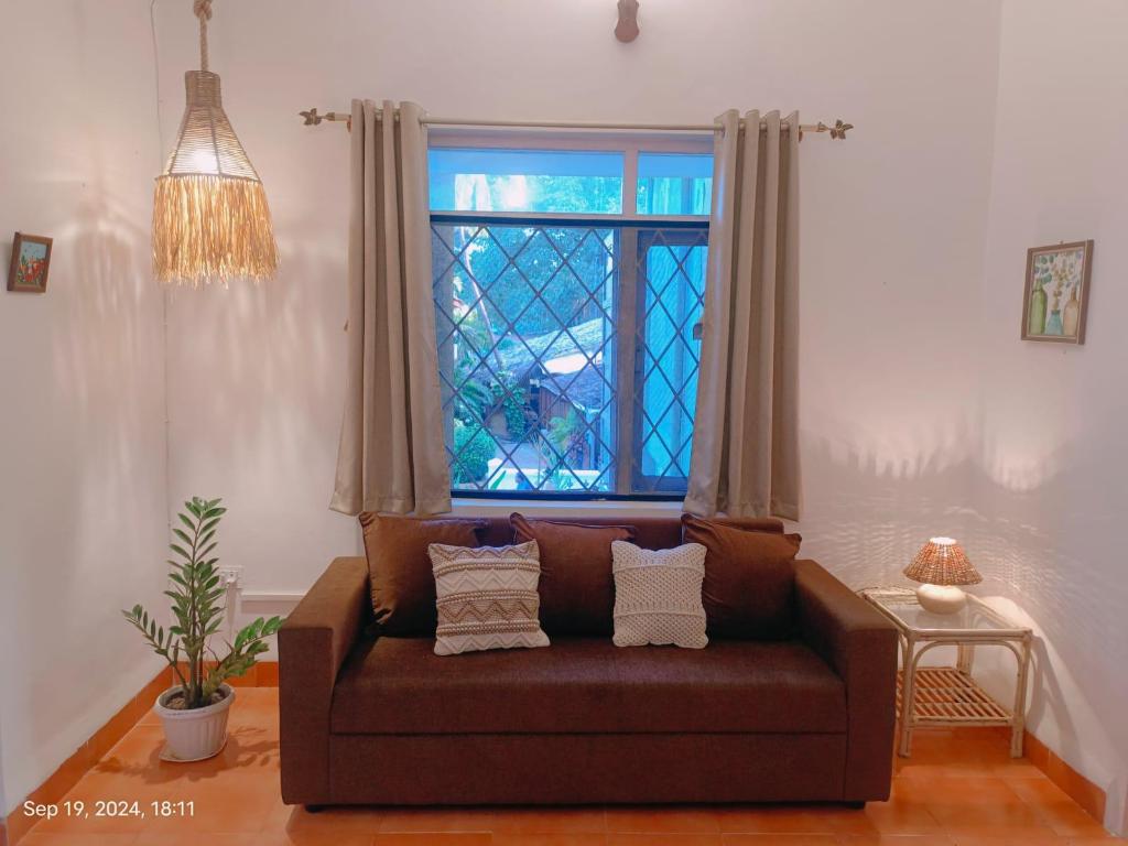 Beachside Apartment Cozy By The Sea Candolim Goa