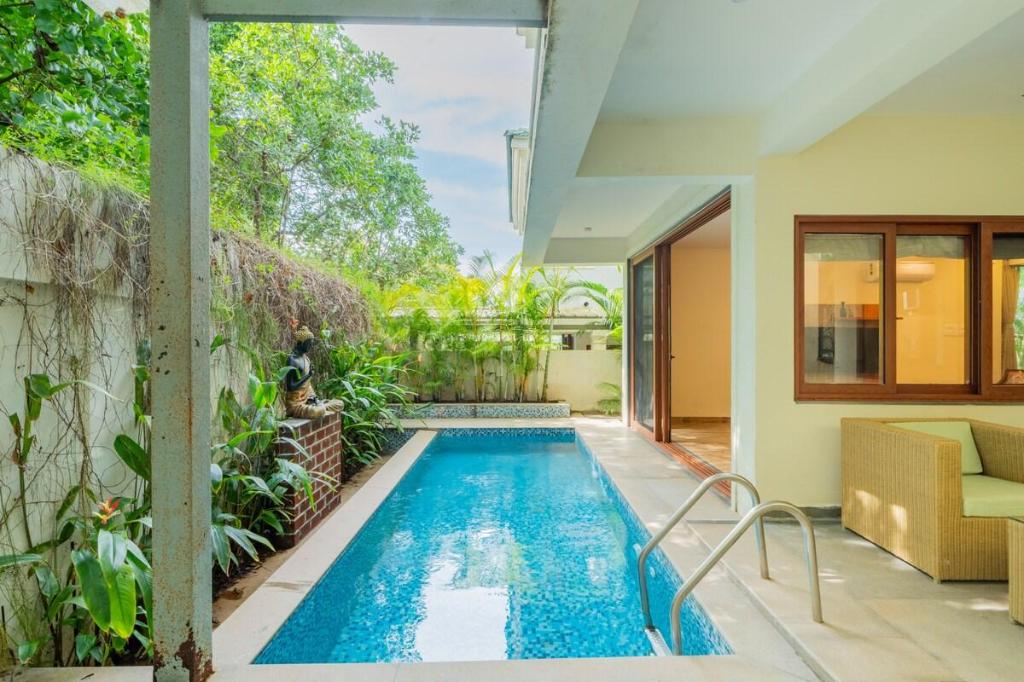 ELIVAAS 3 BHK Pool & Bar - Villa Judiline