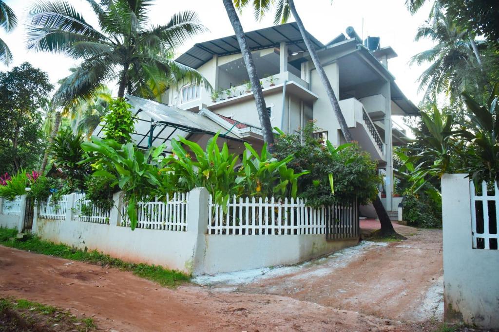 idyllic inn calangute
