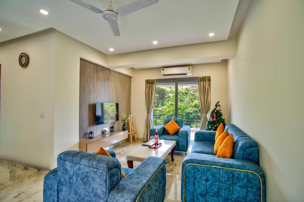 Luxury 2BHK Apartment By Bluewave Hospitality