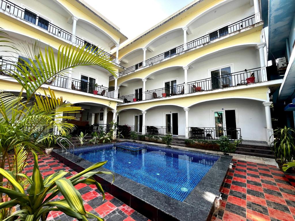 Morjim Sunset Hotel