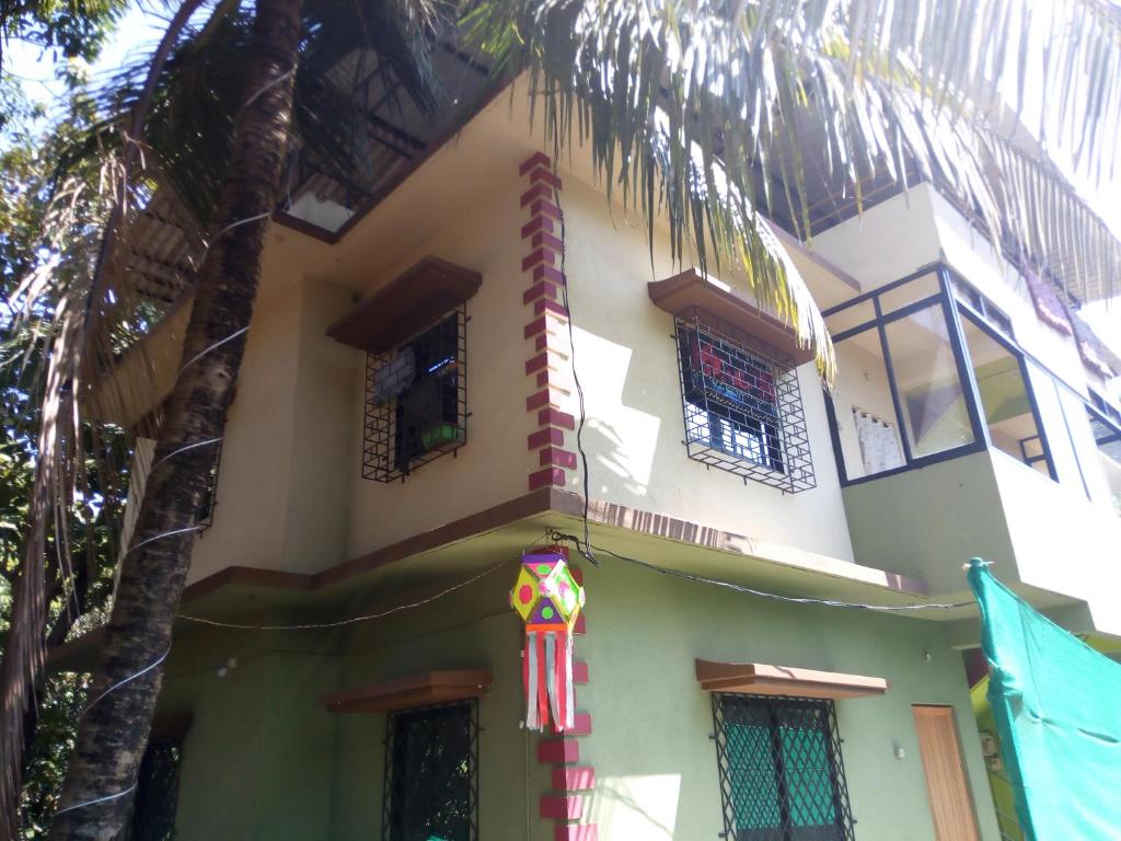 Swastik Ac Apartment