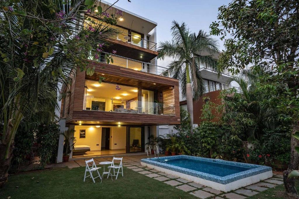 Seaview Serenade by Vista Rooms