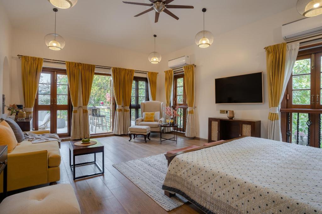 LohonoStays Villa Maraville