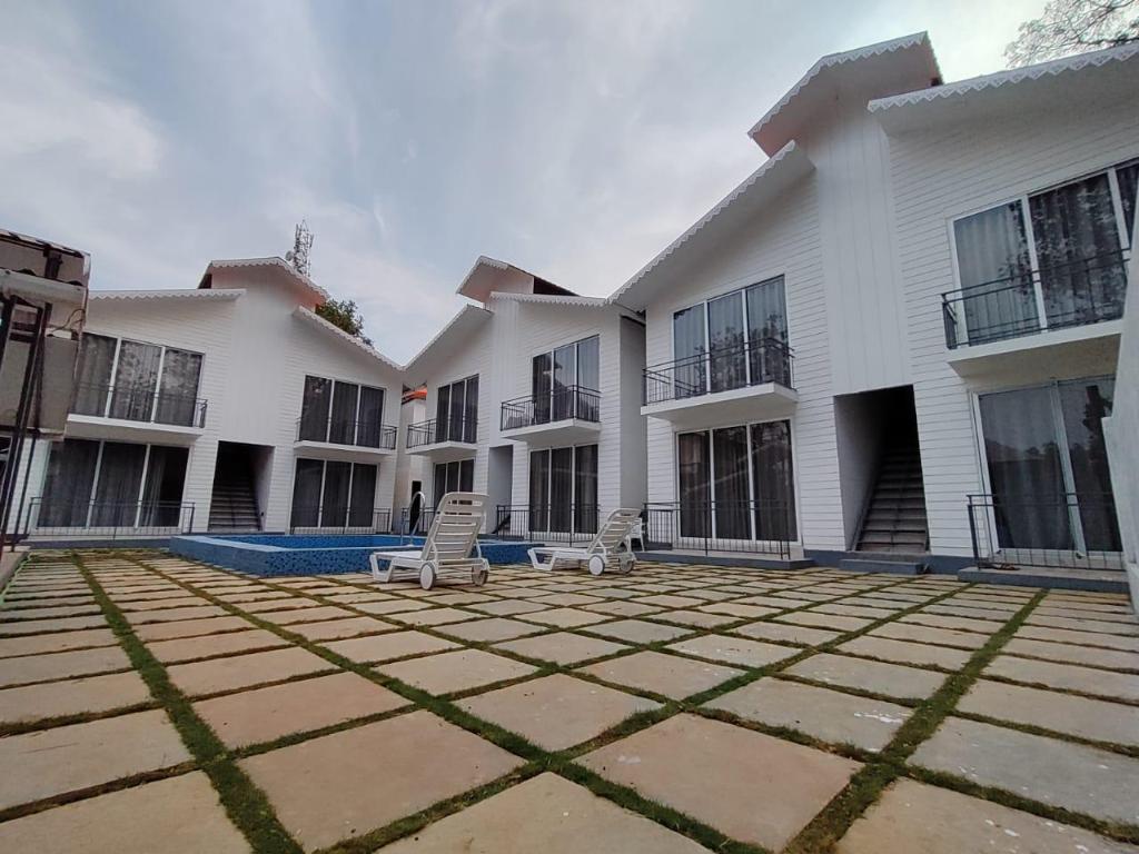 White Key Resort